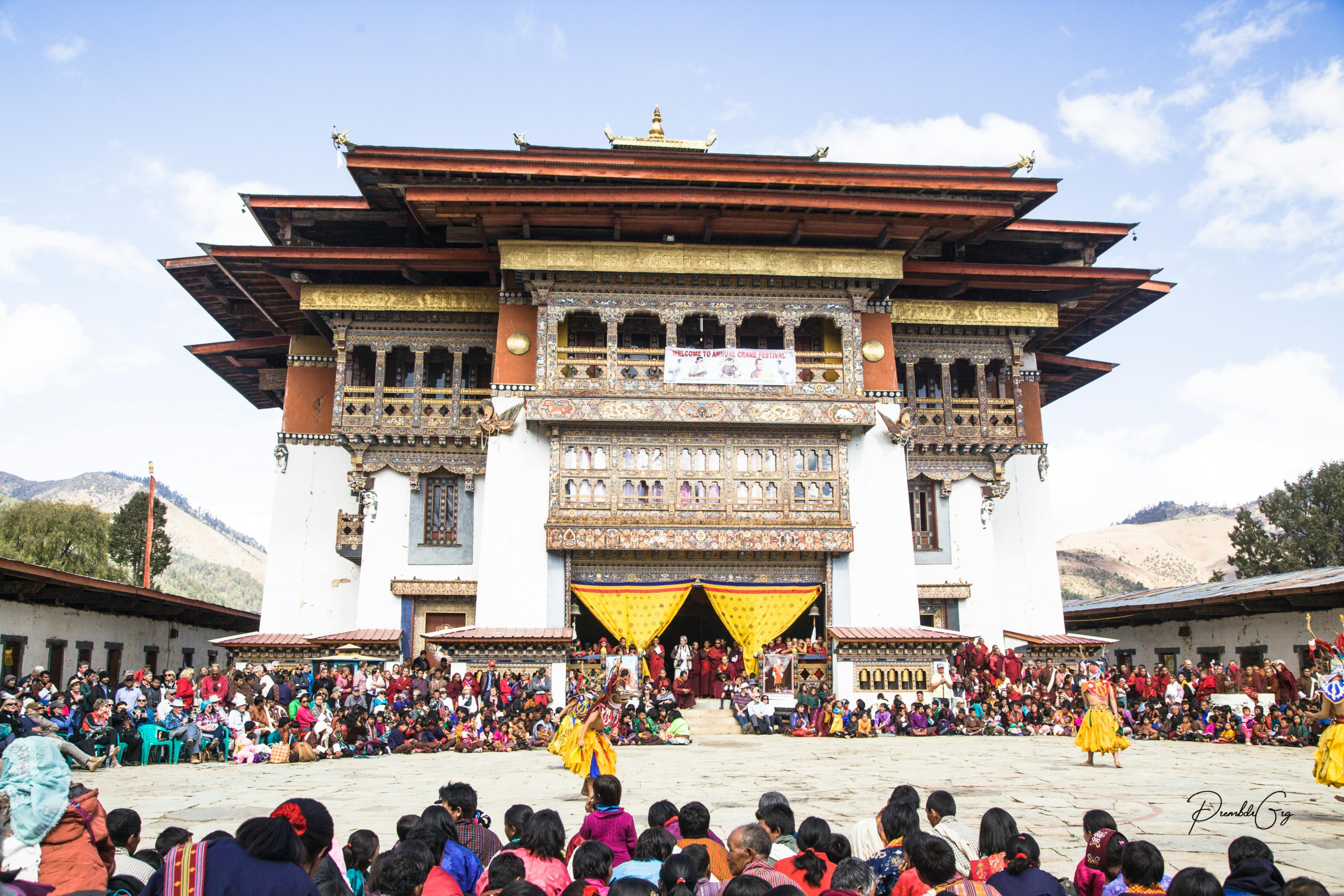 Bhutan Travel Guide (1)
