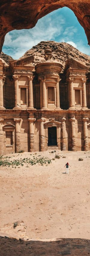 jordan travel guides